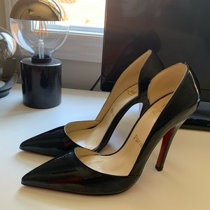 CHRISTIAN LOUBOUTIN PUMPS- LIKE NEW